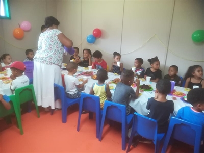 Happy Faces receive Santa Shoeboxes