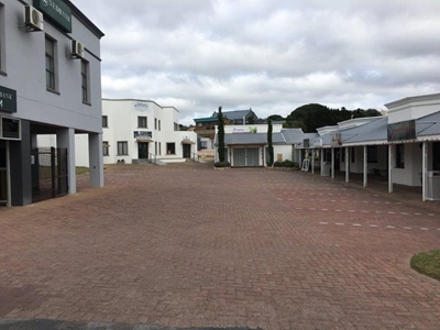 Munisipale bestuurder spreek Stilbaai-belangeforum toe