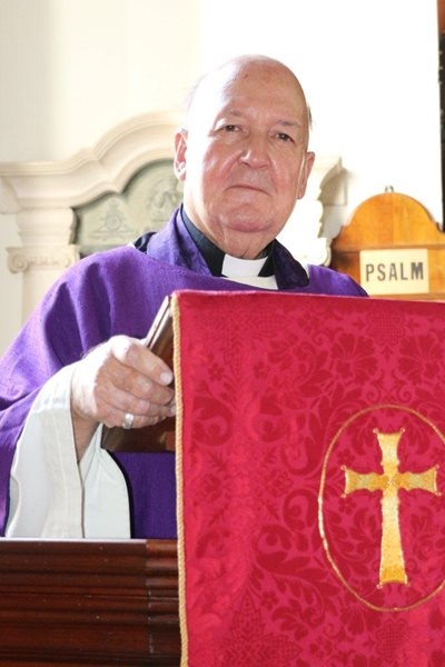 Organist bids Graaff-Reinet farewell