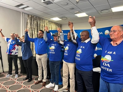 4 senior ANC members defect to DA in Western Cape