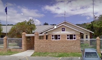 Covid-19: Groot Brak polisiestasie weer gesluit