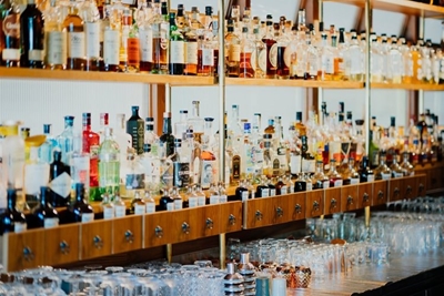 Liquor traders call on government to pay back licence fees