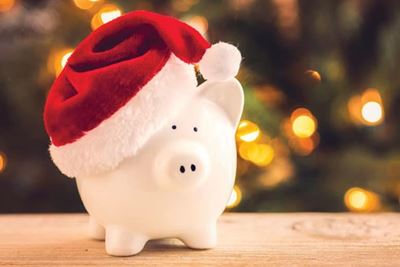 Tips to ease the financial burdens of the holiday season