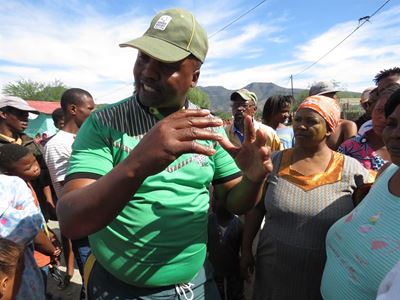 Food parcel donation misunderstanding resolved
