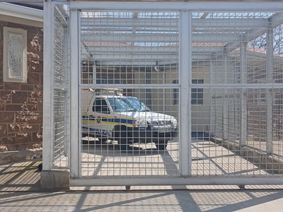 Suspect in Mossel Bay flat murder makes first appearance in court