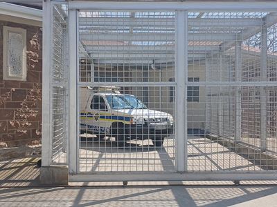 Suspect in Mossel Bay flat murder makes first appearance in court