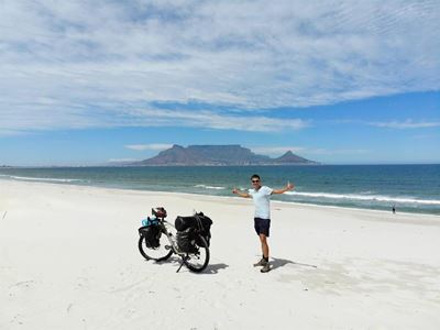 Cyclist covers 35 000 km through 24 countries