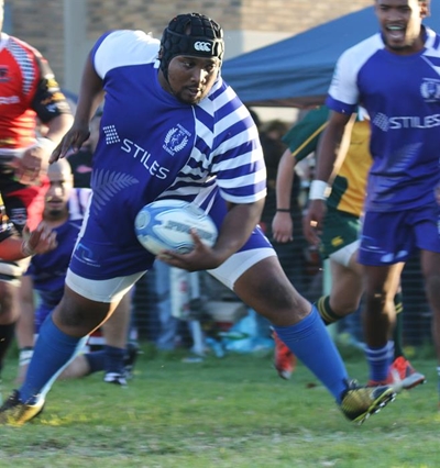 Klubkampioen bult sy spiere teen Crusaders