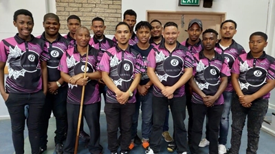 Blackballs bly tops in potspel