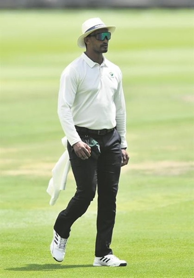 National Level IV umpires qualification for Lyndon Volkwyn