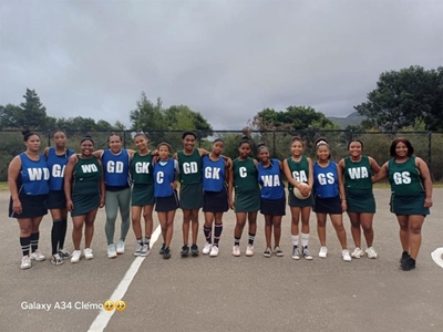 Rosedalers en Touwsranten se kinders vier jeugdag met sport