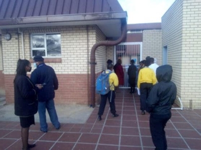 15 pupils sent home from Bloemfontein school after showing Covid-19 symptoms