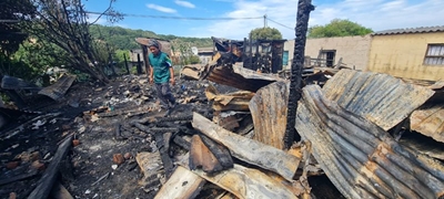 Fire guts Smutsville homes