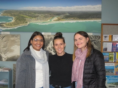 Nuwe besems by Stilbaai Toerisme