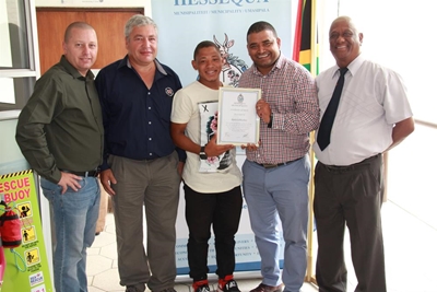 Anrich vereer vir heldedaad
