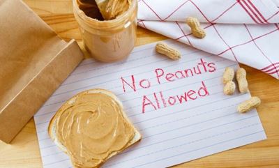 Peanut allergy symptoms and treatment