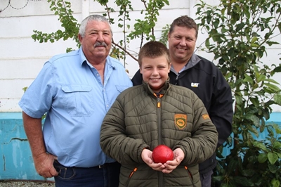 Guinness World Record from Waboomskraal: Barnards’ colossal plum smashes world record
