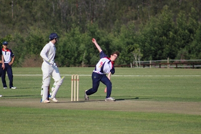 Six of the best play at Oakhill festival