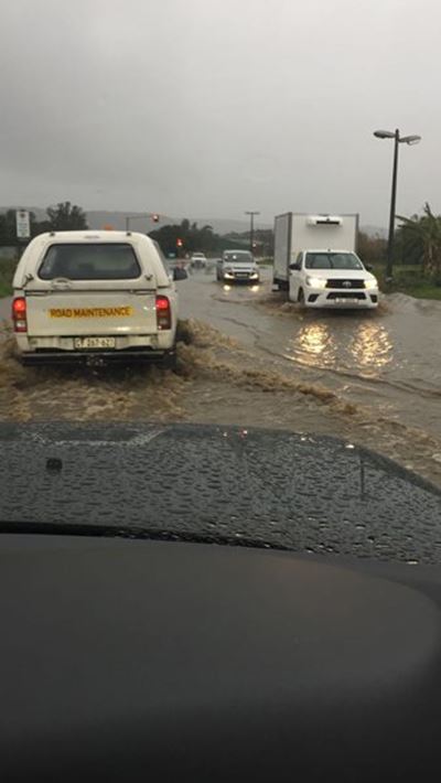 Flooding on George Rex drive 