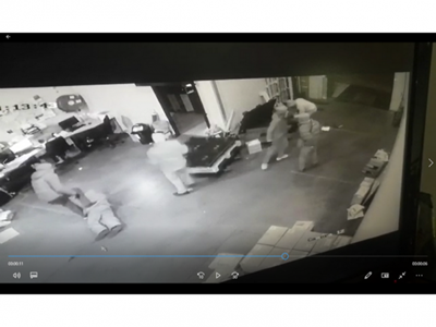 WATCH: Armed robbers strike at Middelburg Courier Guy