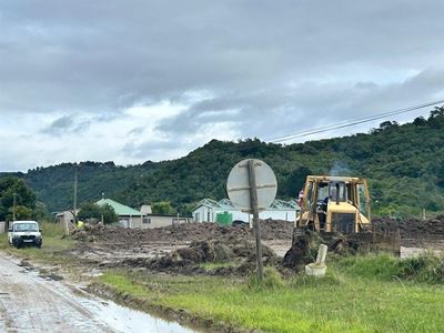 Surprise construction yard vexes Rondevlei community