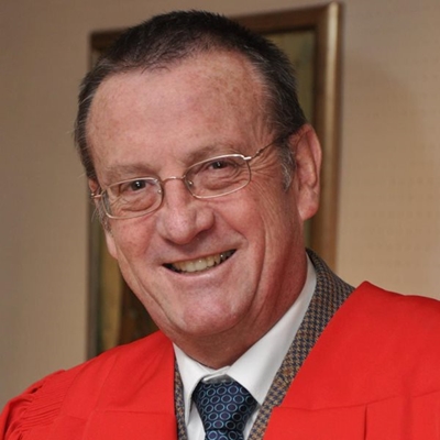 Prof Schwella to visit Graaff-Reinet