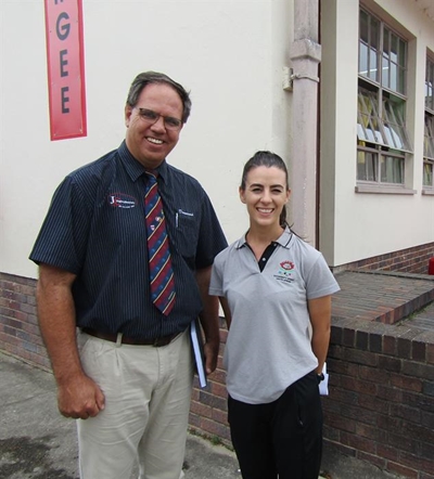 Laerskool Denneoord vier ses dekades
