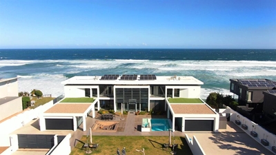 Beachfront mansion up for R75-million