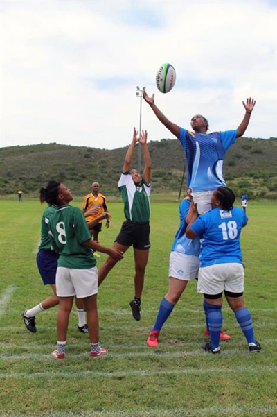 Vrouerugby gesond in SWD