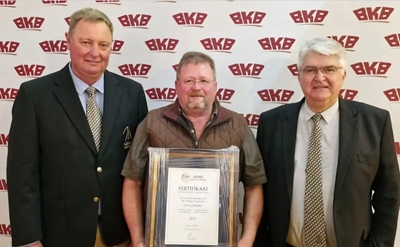Merino SA vier toewyding en prestasie tydens AGM in Graaff-Reinet
