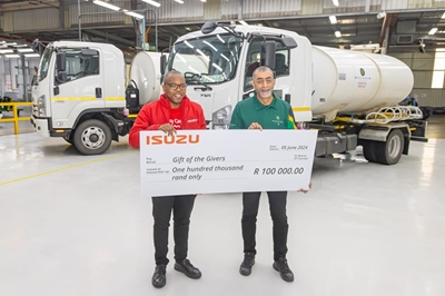  Gift of the Givers gifted two water trucks plus R100k  