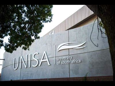 Unisa suspends registrar for ‘breaching code of ethics and conduct’