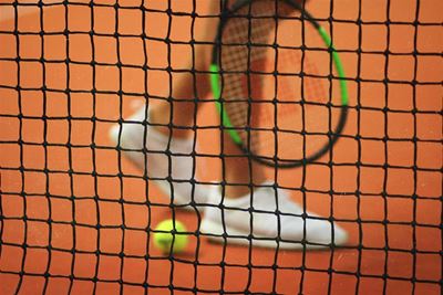 Tennisklub se herseëlde bane met dubbelstoernooi gevier