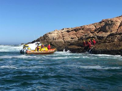 Broken legs, rescues and safe hiking