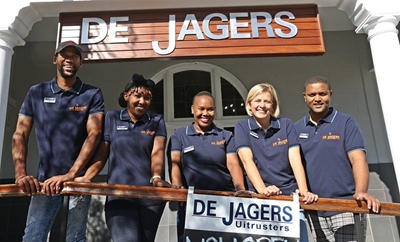 De Jagers open sy deure op Graaff-Reinet