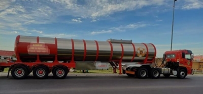 Huge tanker supplies Rheenendal, water delivery in other areas continues