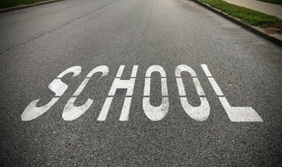 One-way traffic at school peak times
