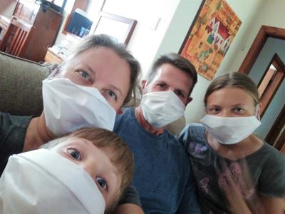 Public shouldn't wear masks