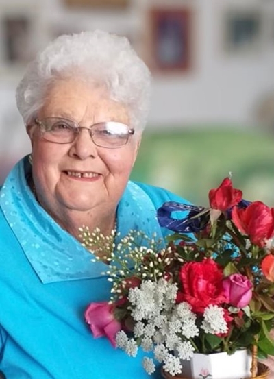 Poppie Coetzee oorlede