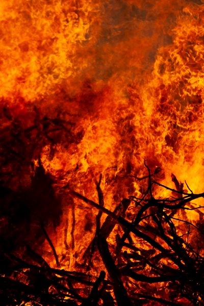 Active fire behaviour continuing in Swartberg