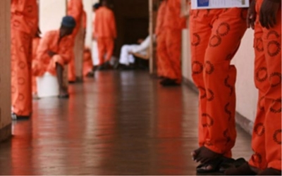 Inmate stabs prison warder at Johannesburg court
