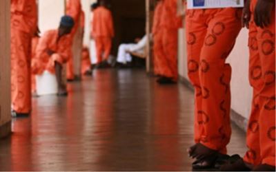 Inmate stabs prison warder at Johannesburg court
