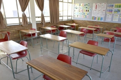Cosas begins push to close private schools
