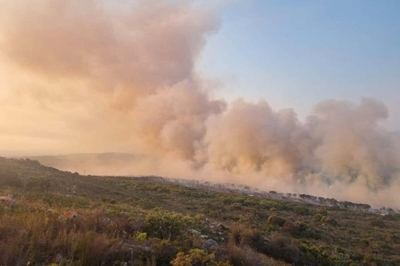 Western Cape fires: Light drizzle assists firefighters, but danger remains high in these areas