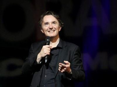 Dylan Moran returns to 2019 National Arts Festival