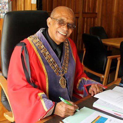Burgemeester neem standpunt in teen geweld