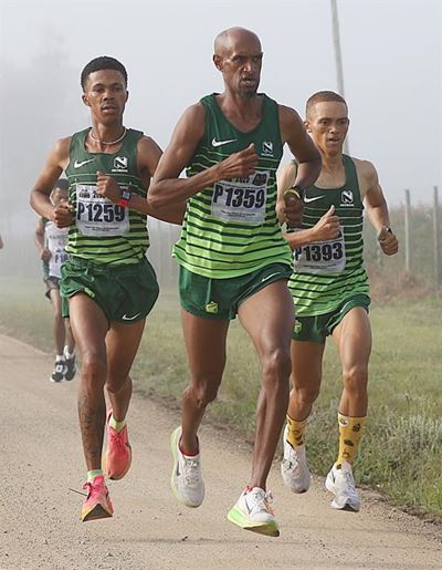 Lloyd beïndruk, maar Harriers-veterane verras