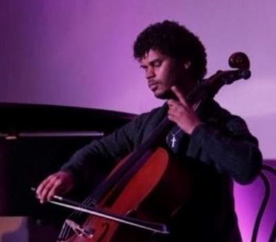 Renowned cellist offers master class