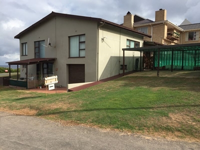 Jongensfontein: 2 Vasgetrek vir moord