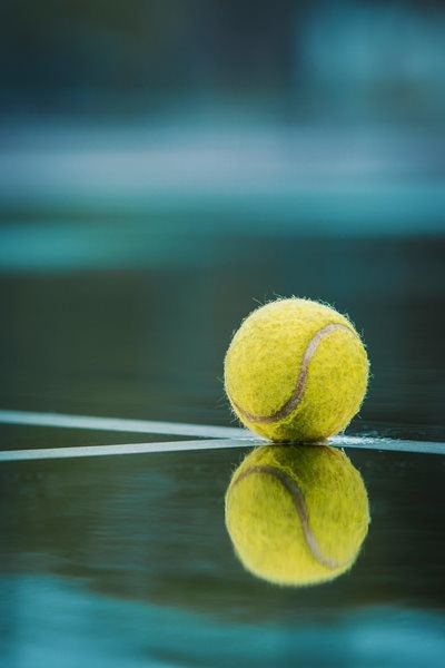 Wesbank-tennisklub bo teen George